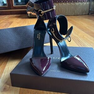 Gucci stilettos 👠